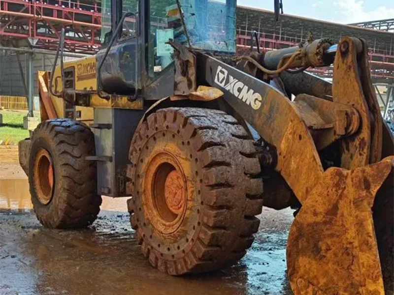 23.5-25 Anvelopă solidă – Soluție dovedită pentru operațiunile miniere de nichel din Indonezia